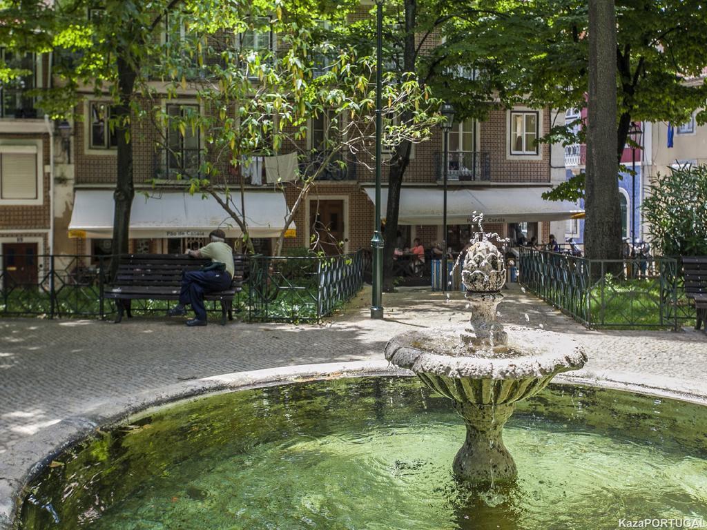 Praca Das Flores Lisbona Esterno foto